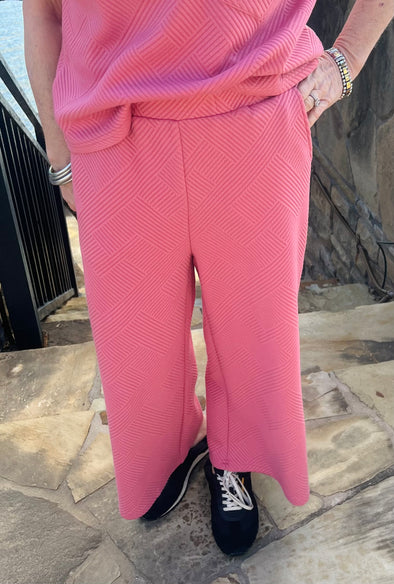 Tammy Textured Pink Crop Pant