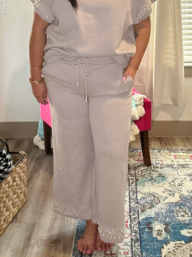 Farrah Pearl Detail Texture Crop Pants
