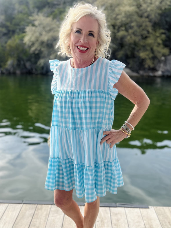 Sunday Chic Dress in Aqua