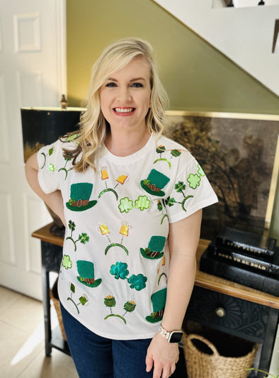 Queen of Sparkles St. Patrick's Day Sunglass, Hat and Headband Icon Tee
