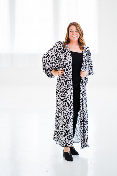 Instant Connection Leopard Duster