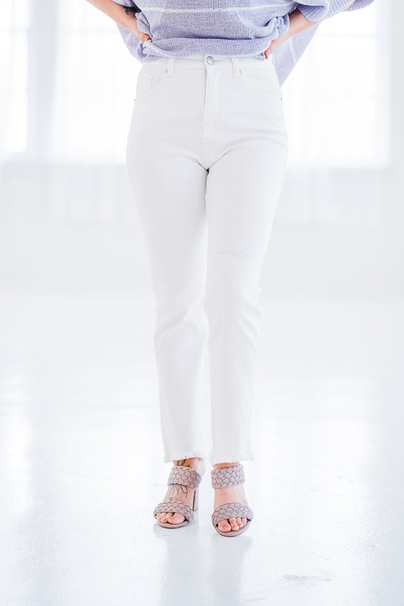 Hyde Straight Leg Jean in off White